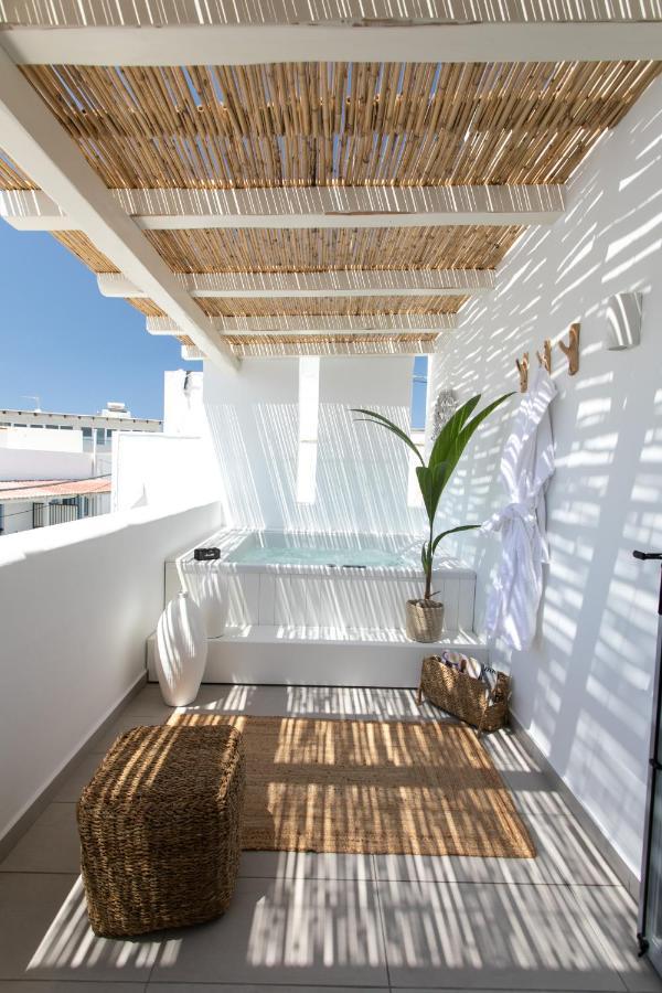 Kamvas Deluxe Apartments Naxos City Ngoại thất bức ảnh