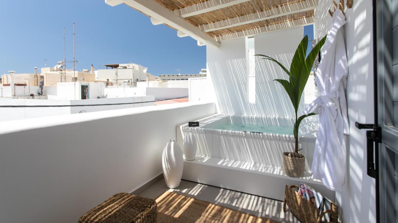 Kamvas Deluxe Apartments Naxos City Ngoại thất bức ảnh